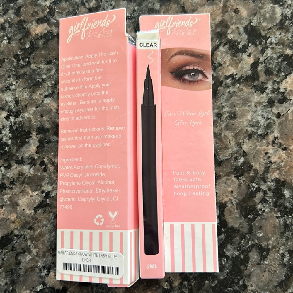 Lash glue liner